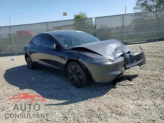TESLA MODEL 3 2024 - 5YJ3E1EA4RF726125