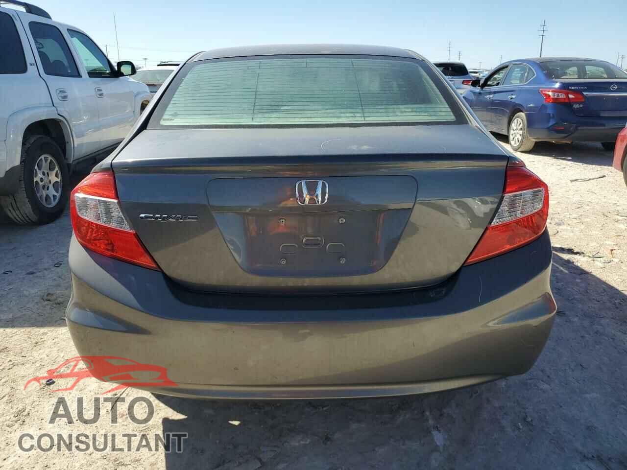 HONDA CIVIC 2012 - 2HGFB2F98CH521698