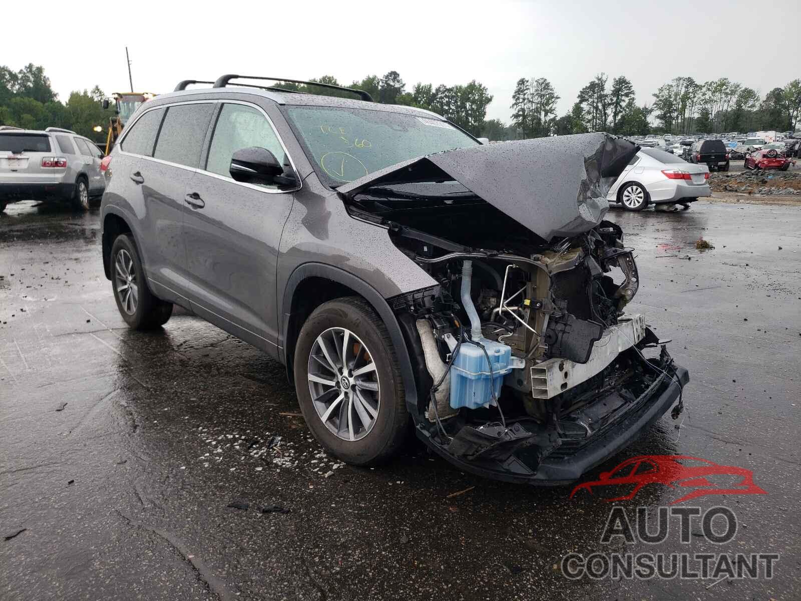 TOYOTA HIGHLANDER 2017 - 5TDJZRFH5HS458864