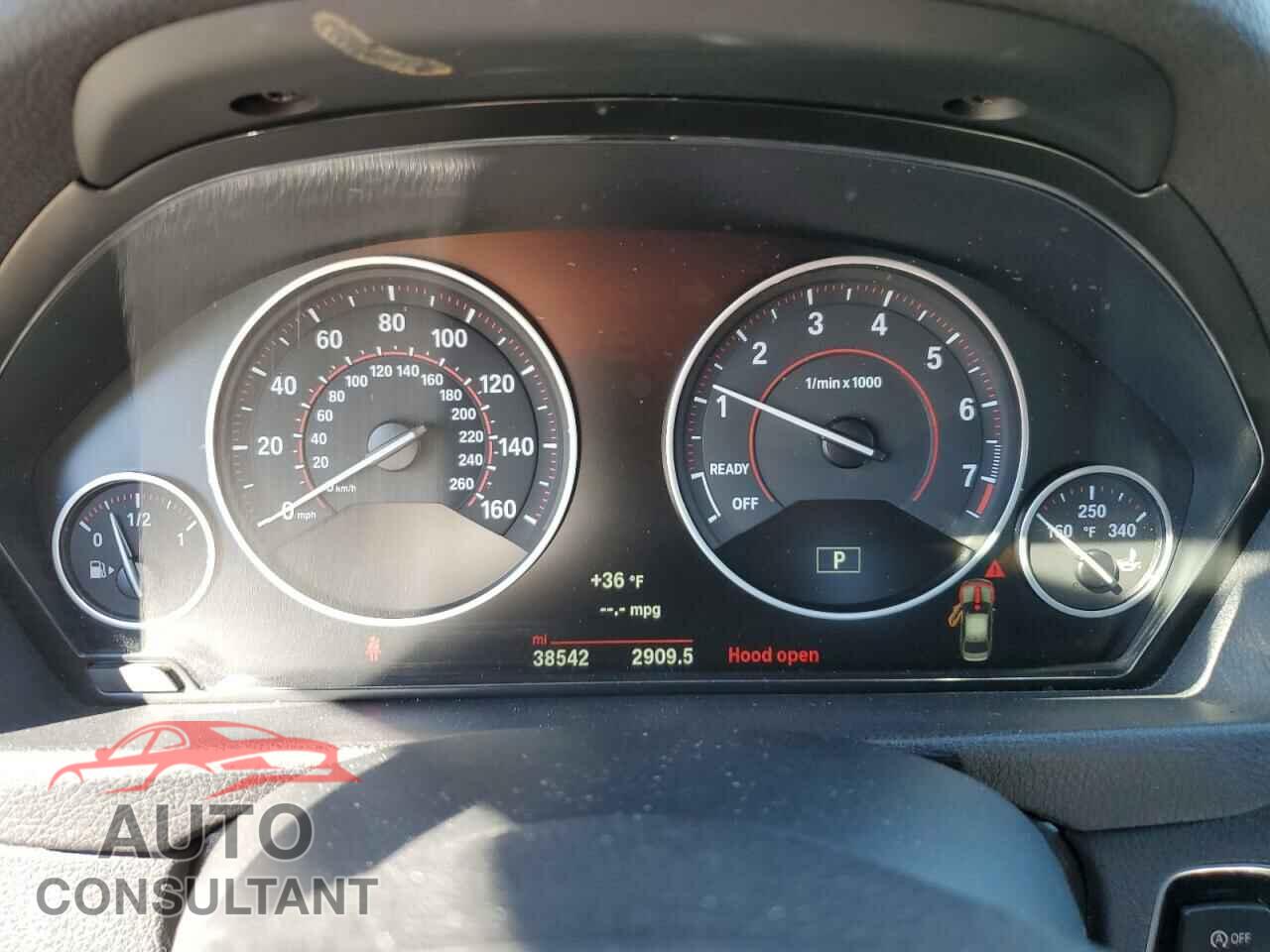 BMW 3 SERIES 2016 - WBA8E3G57GNU05810