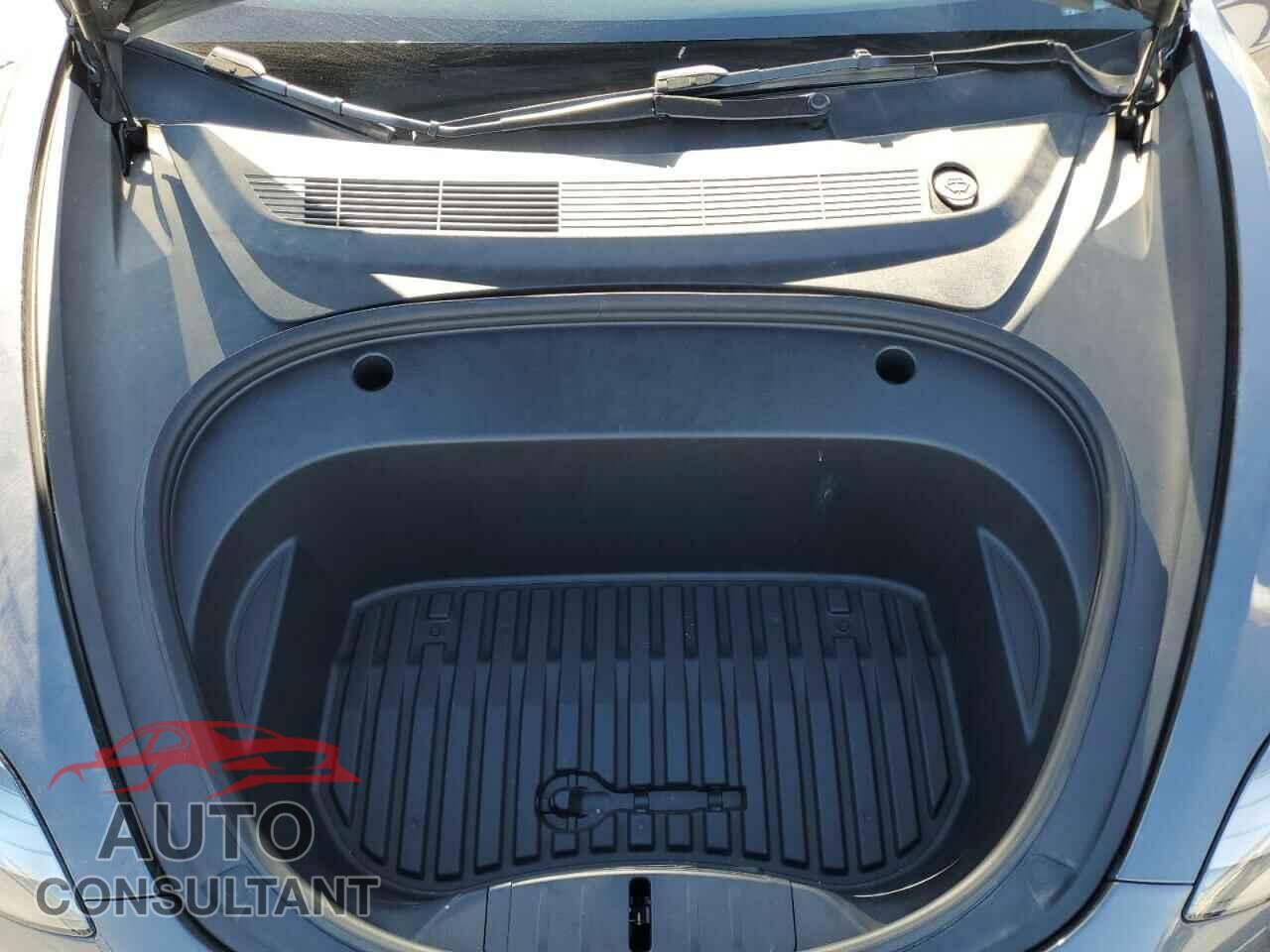 TESLA MODEL 3 2023 - 5YJ3E1EA1PF616548