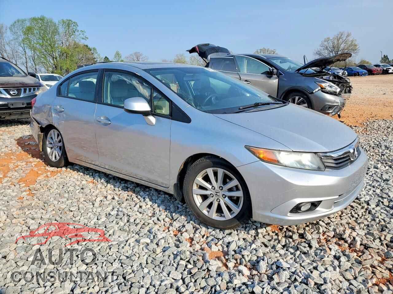 HONDA CIVIC 2012 - 2HGFB2F82CH547432