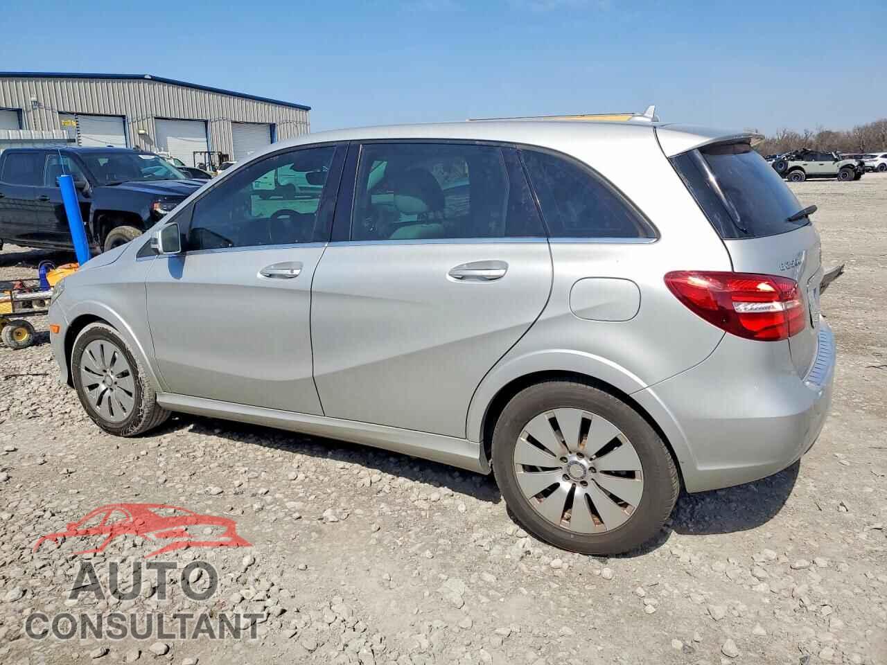 MERCEDES-BENZ B-CLASS 2017 - WDDVP9AB3HJ013083