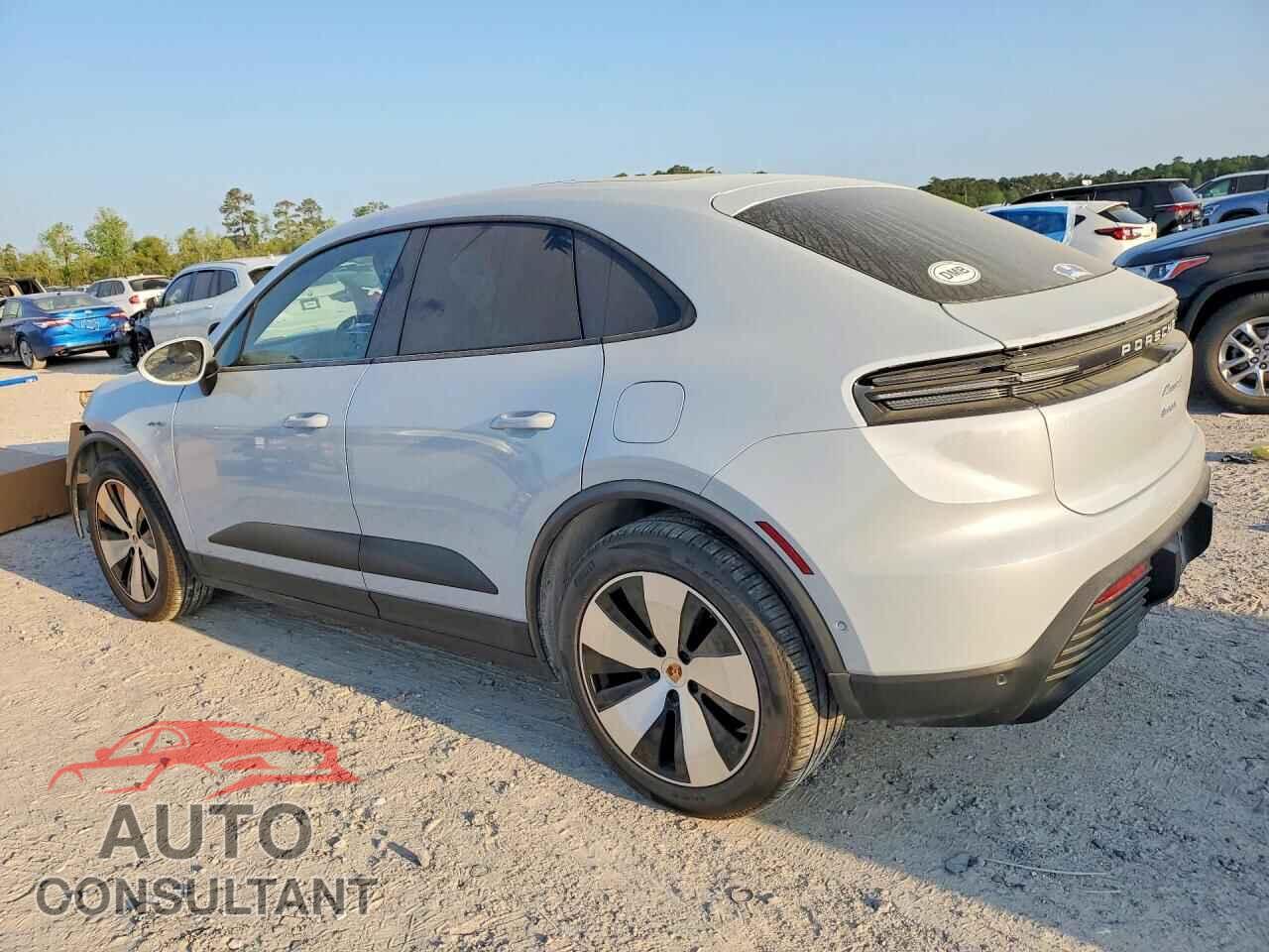 PORSCHE MACAN 2024 - WP1AA2XA5RL001180