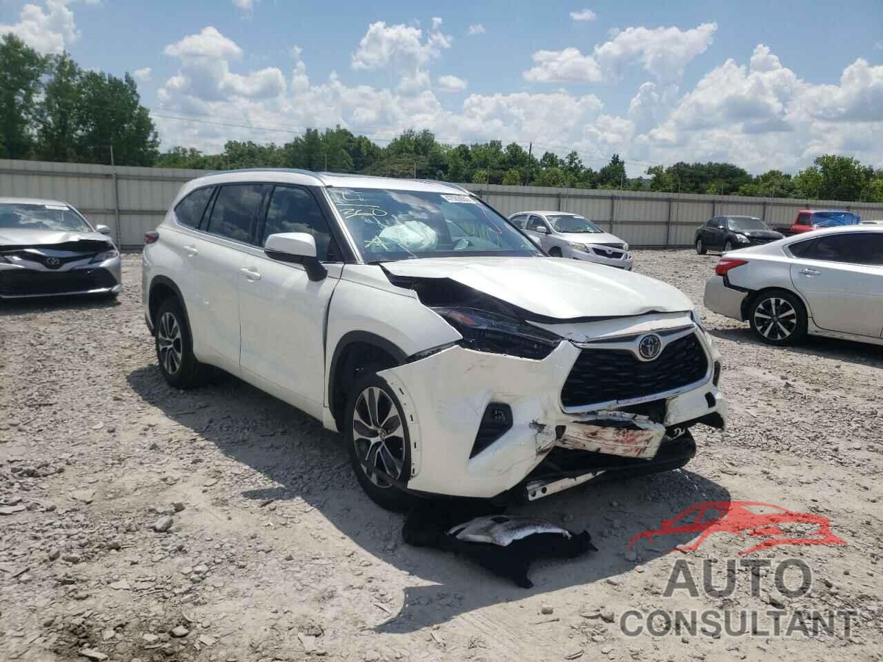 TOYOTA HIGHLANDER 2021 - 5TDGZRAH2MS520233