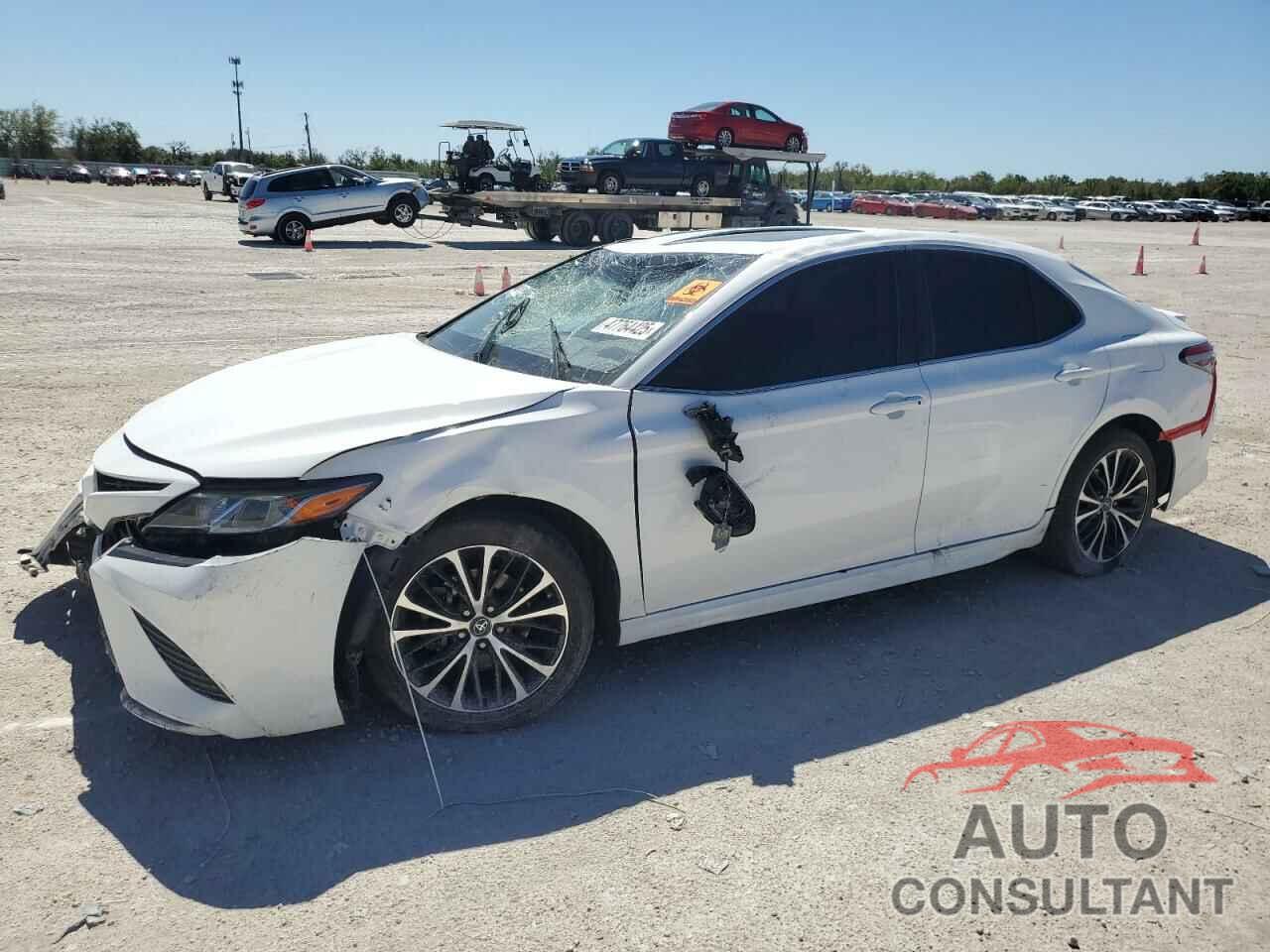 TOYOTA CAMRY 2018 - 4T1B11HKXJU112747
