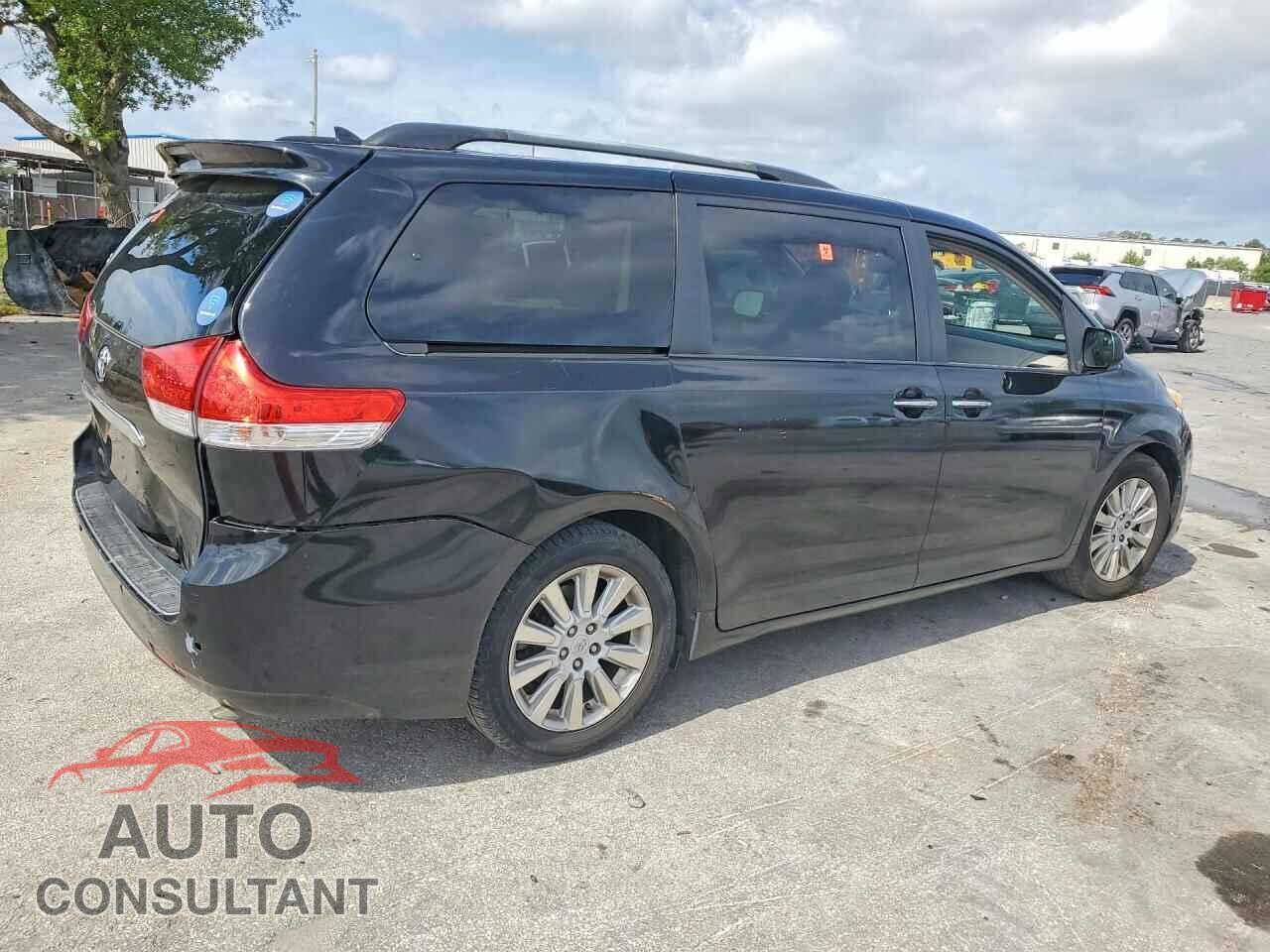 TOYOTA SIENNA 2011 - 5TDYK3DC1BS170760