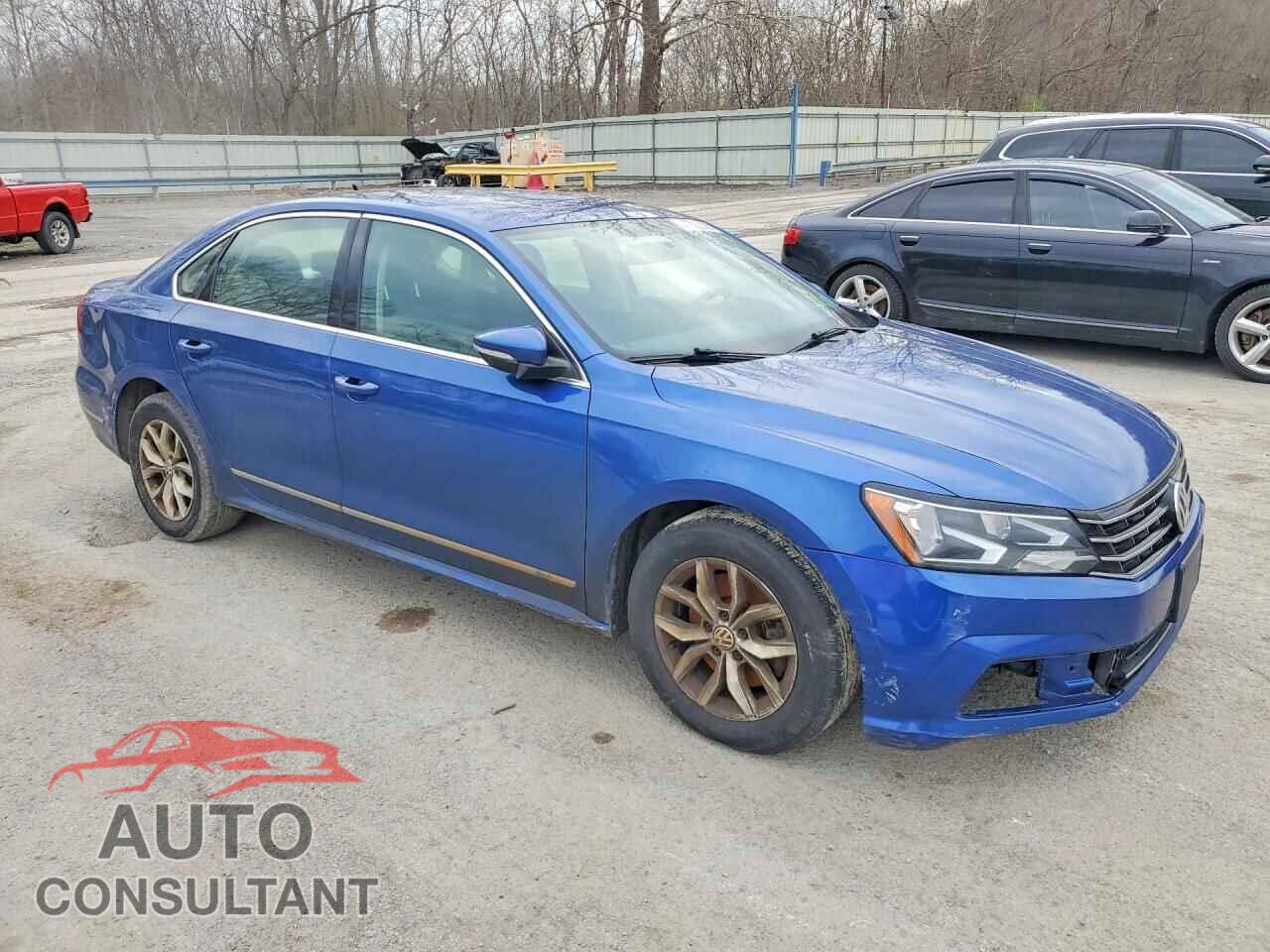 VOLKSWAGEN PASSAT 2017 - 1VWAT7A30HC056878