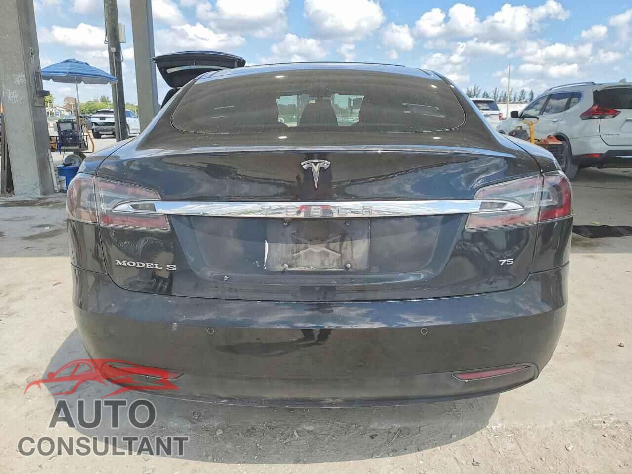 TESLA MODEL S 2017 - 5YJSA1E13HF209789