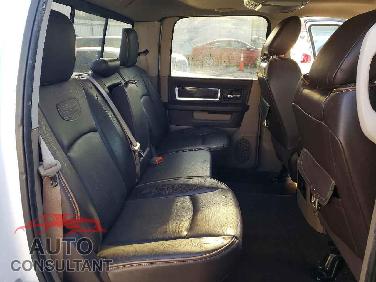 DODGE RAM 1500 2012 - 1C6RD7PT4CS105774