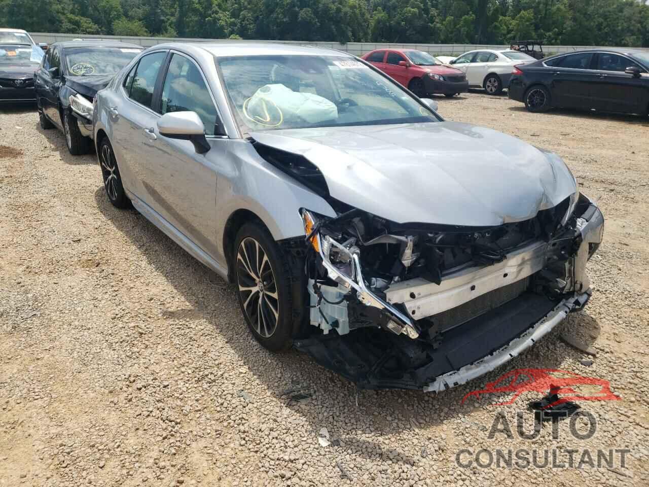 TOYOTA CAMRY 2020 - 4T1G11AK3LU327678
