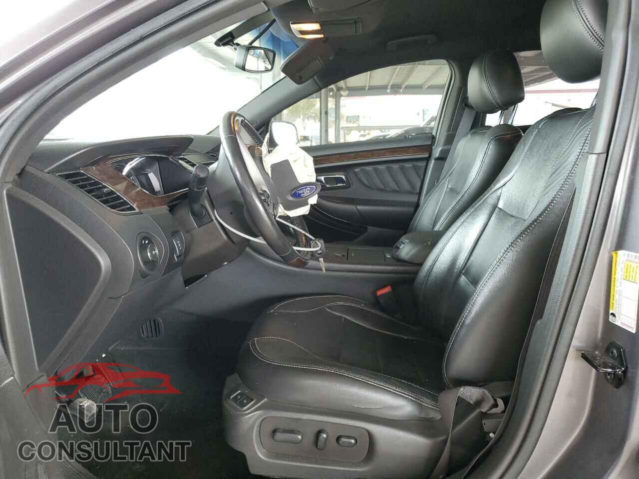 FORD TAURUS 2013 - 1FAHP2F84DG218047