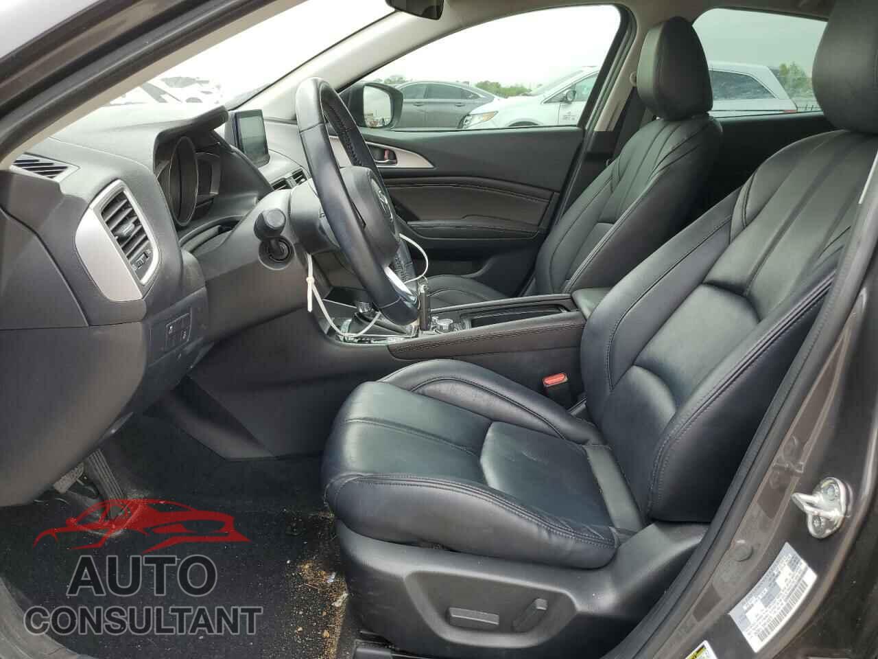 MAZDA 3 2017 - 3MZBN1L70HM140970