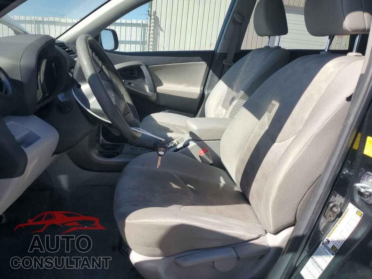 TOYOTA RAV4 2011 - 2T3BF4DV2BW095924
