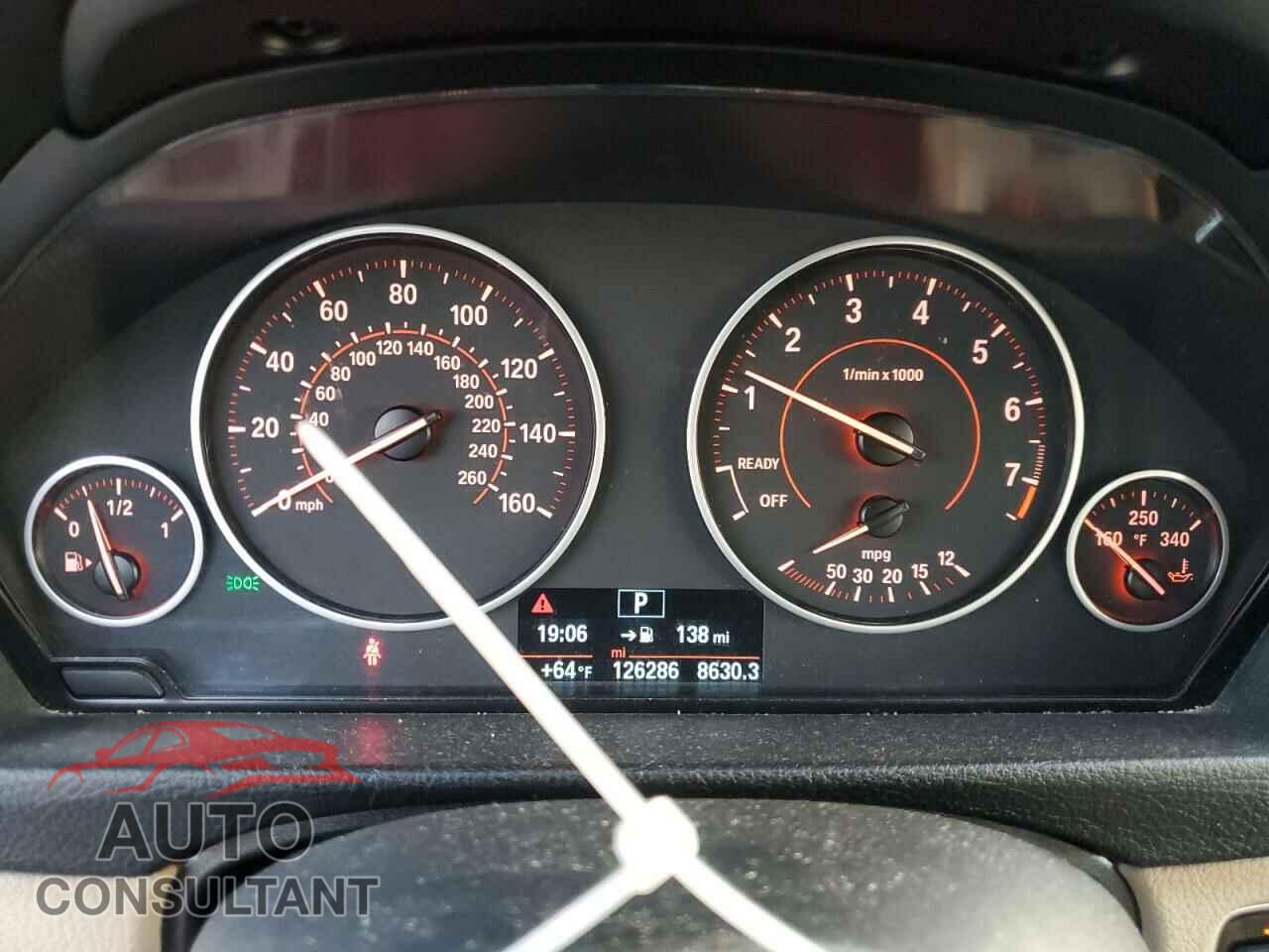 BMW 3 SERIES 2016 - WBA8E9G54GNU27704