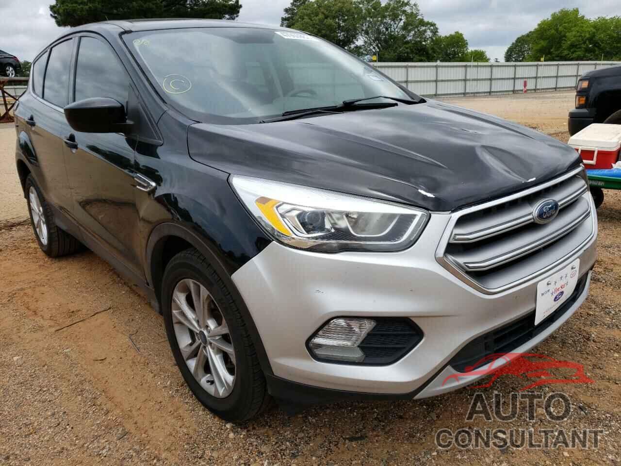 FORD ESCAPE 2017 - 1FMCU0GDXHUB52068