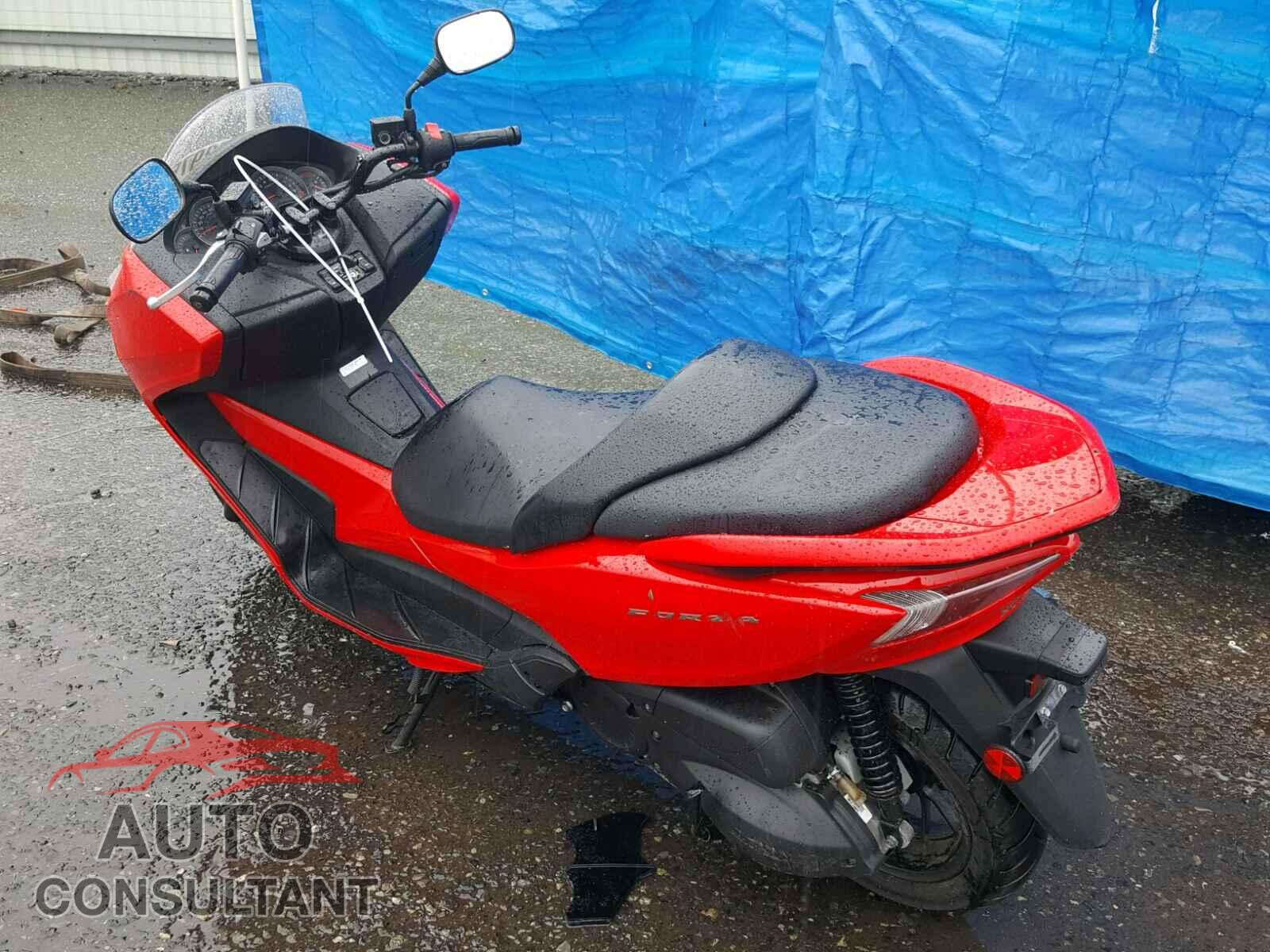 HONDA SCOOTER 2015 - MLHNF040XF5100145