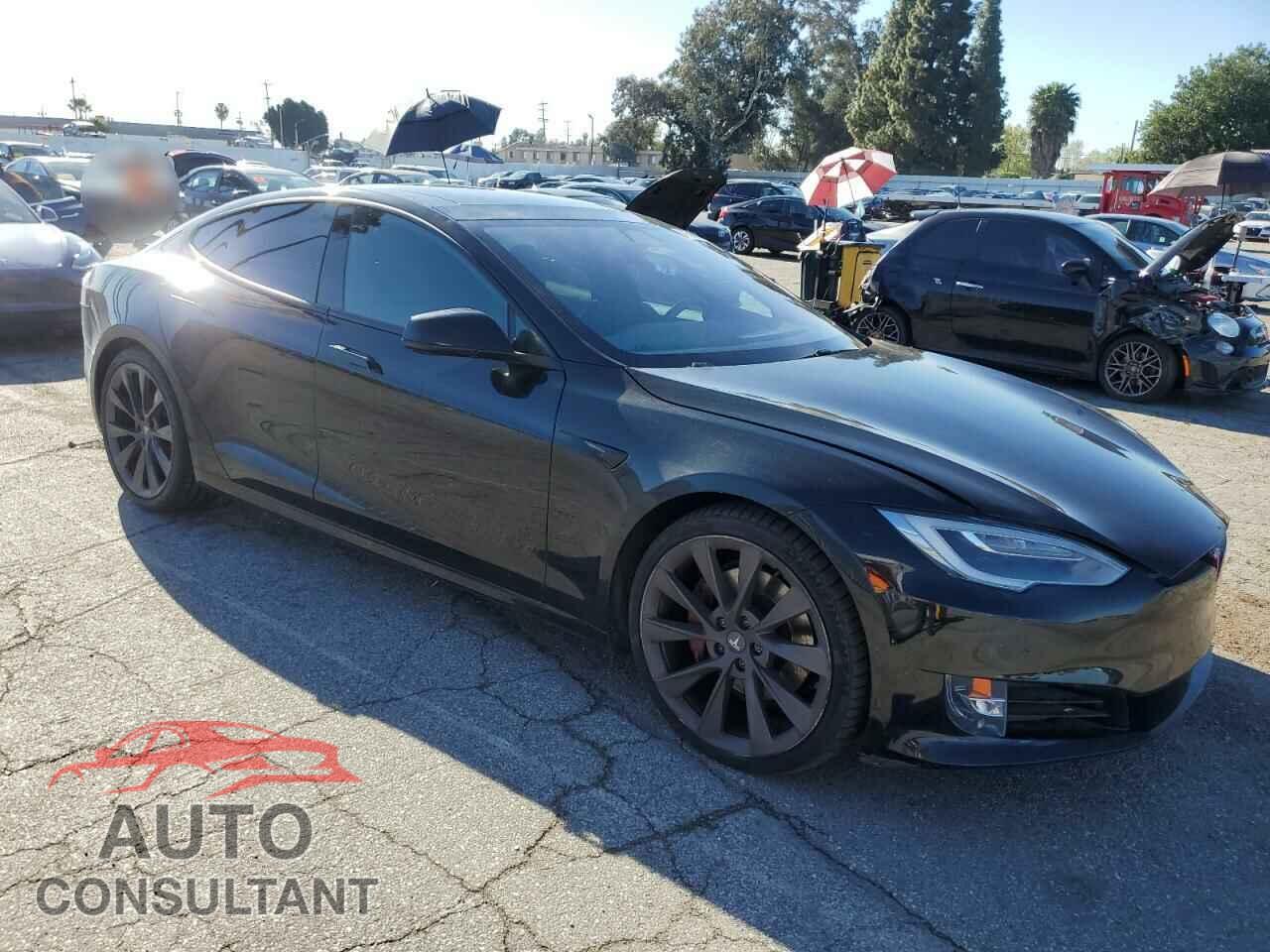 TESLA MODEL S 2018 - 5YJSA1E29JF271597