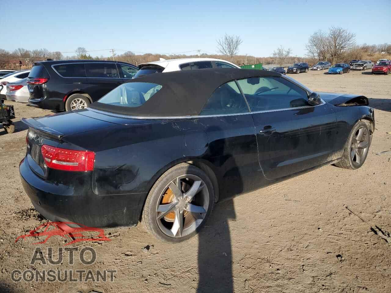 AUDI A5 2011 - WAUJFAFH1BN009136