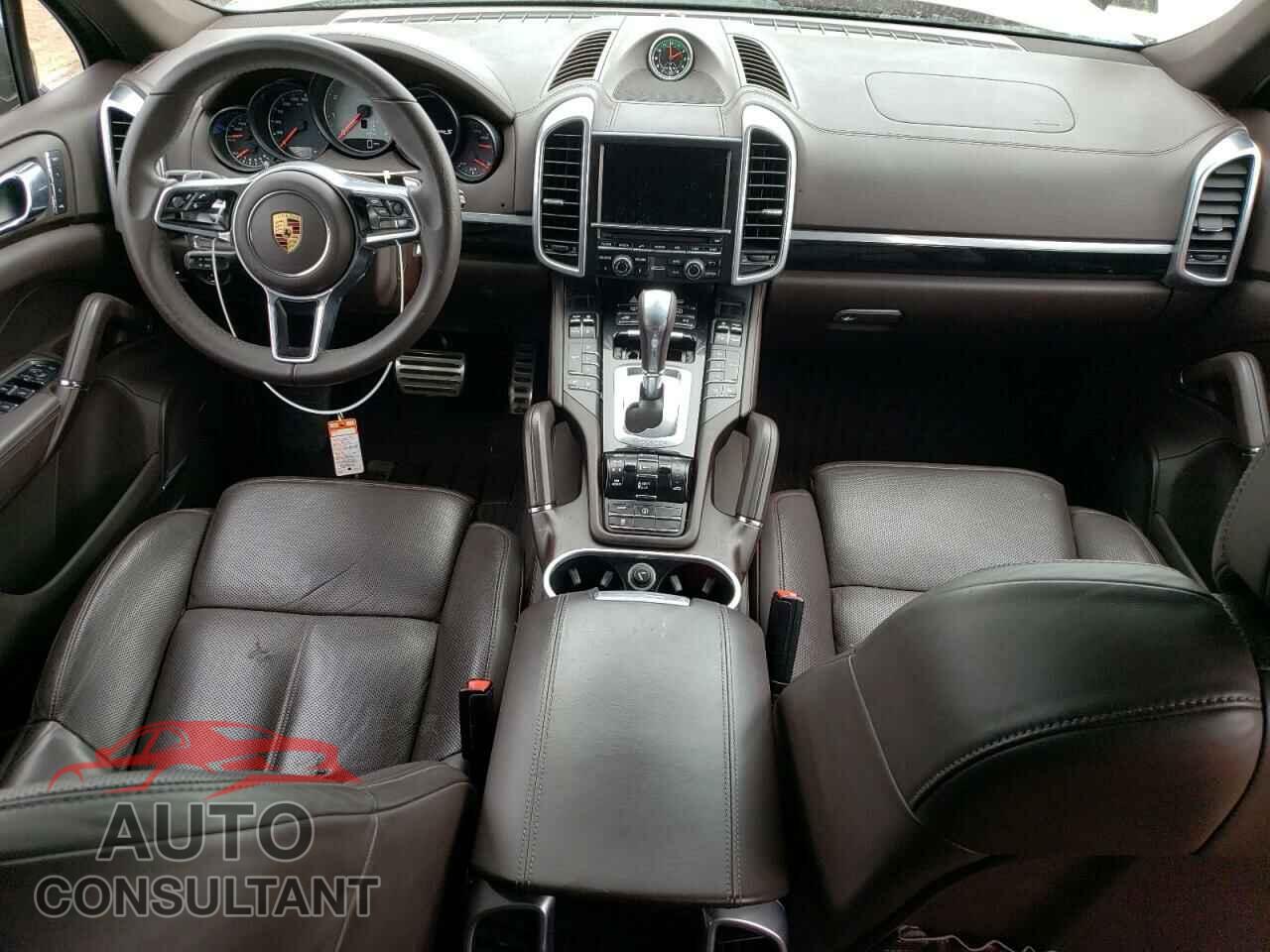 PORSCHE CAYENNE 2016 - WP1AB2A23GLA93730