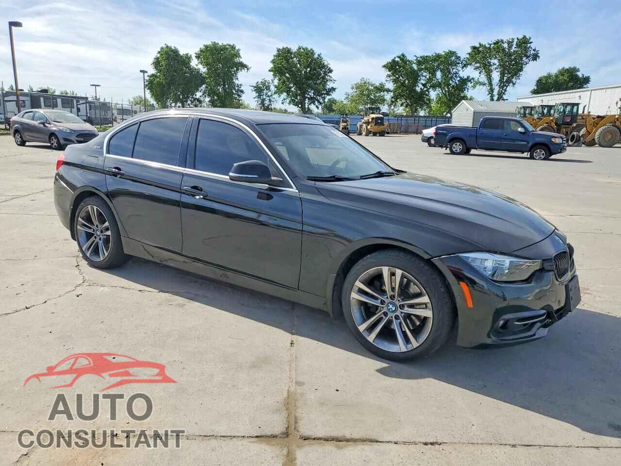 BMW 3 SERIES 2017 - WBA8E1C31HA156826