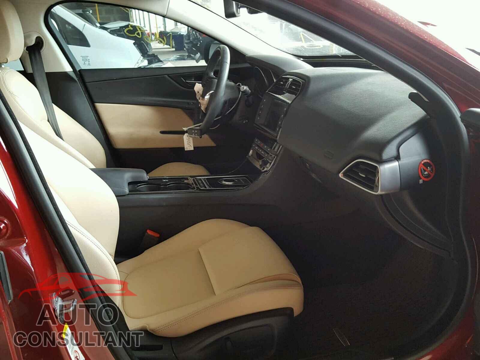 JAGUAR XE 2017 - SAJAR4BG4HA972767