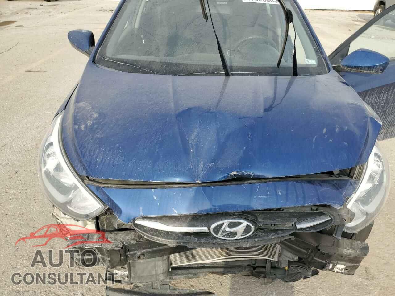 HYUNDAI ACCENT 2015 - KMHCT5AE4FU213932