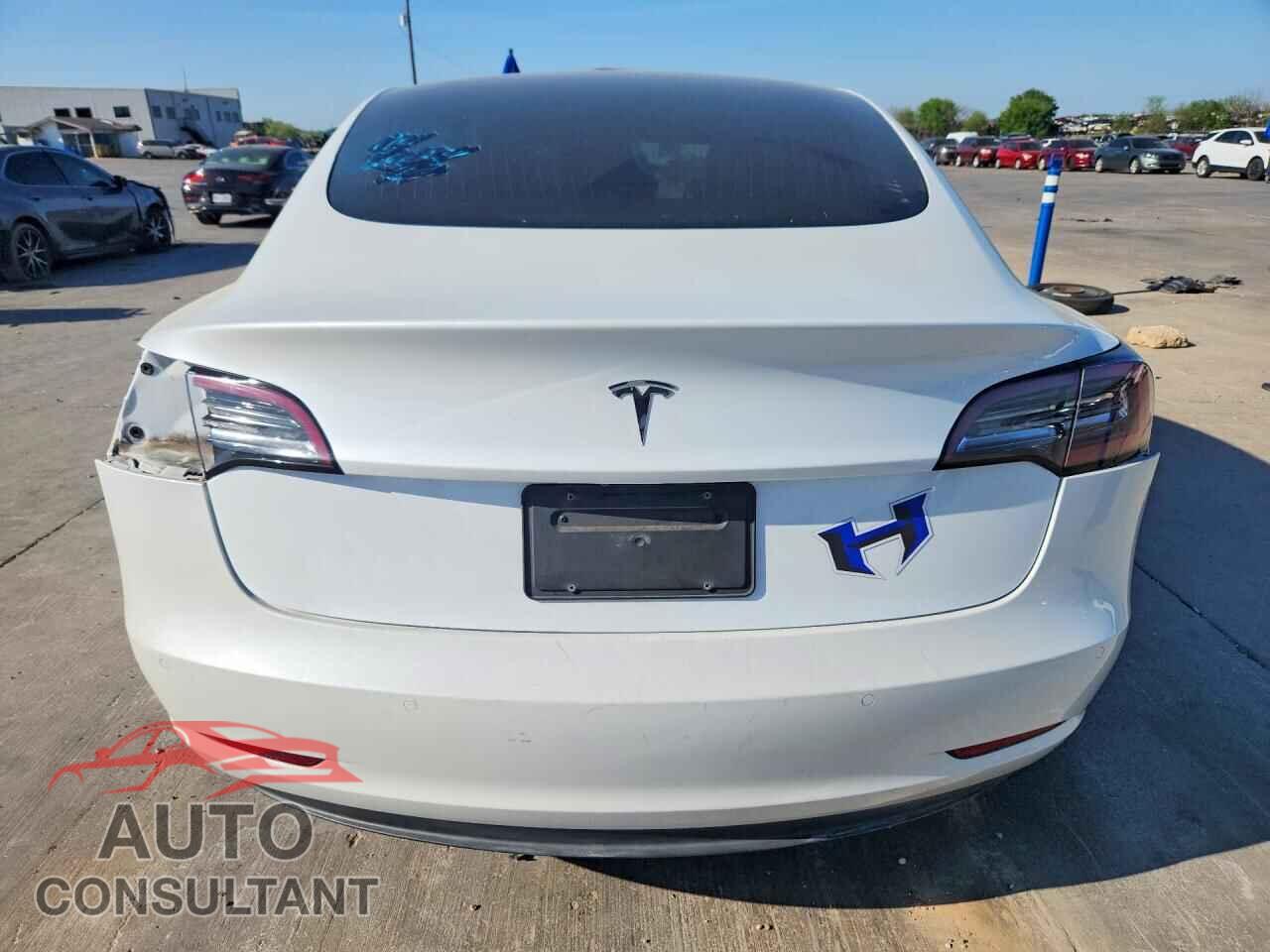 TESLA MODEL 3 2019 - 5YJ3E1EA2KF466426