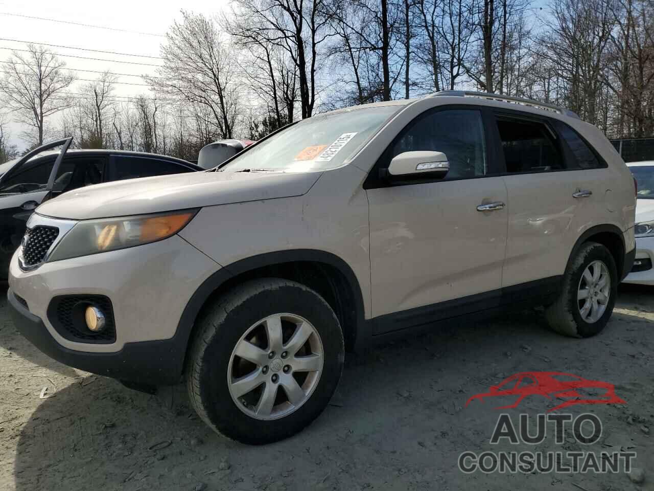 KIA SORENTO 2011 - 5XYKT4A14BG071908