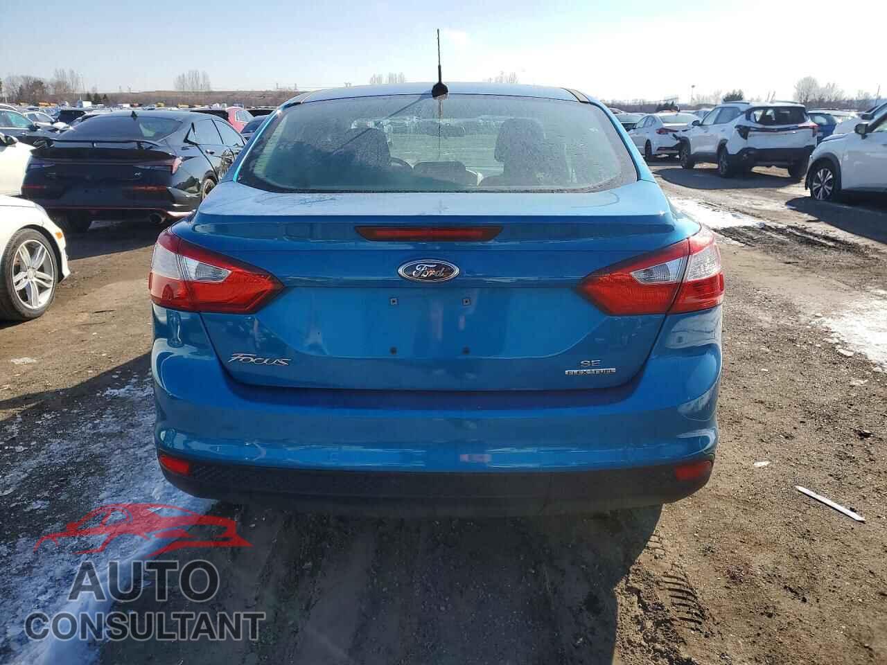 FORD FOCUS 2014 - 1FADP3F22EL365301