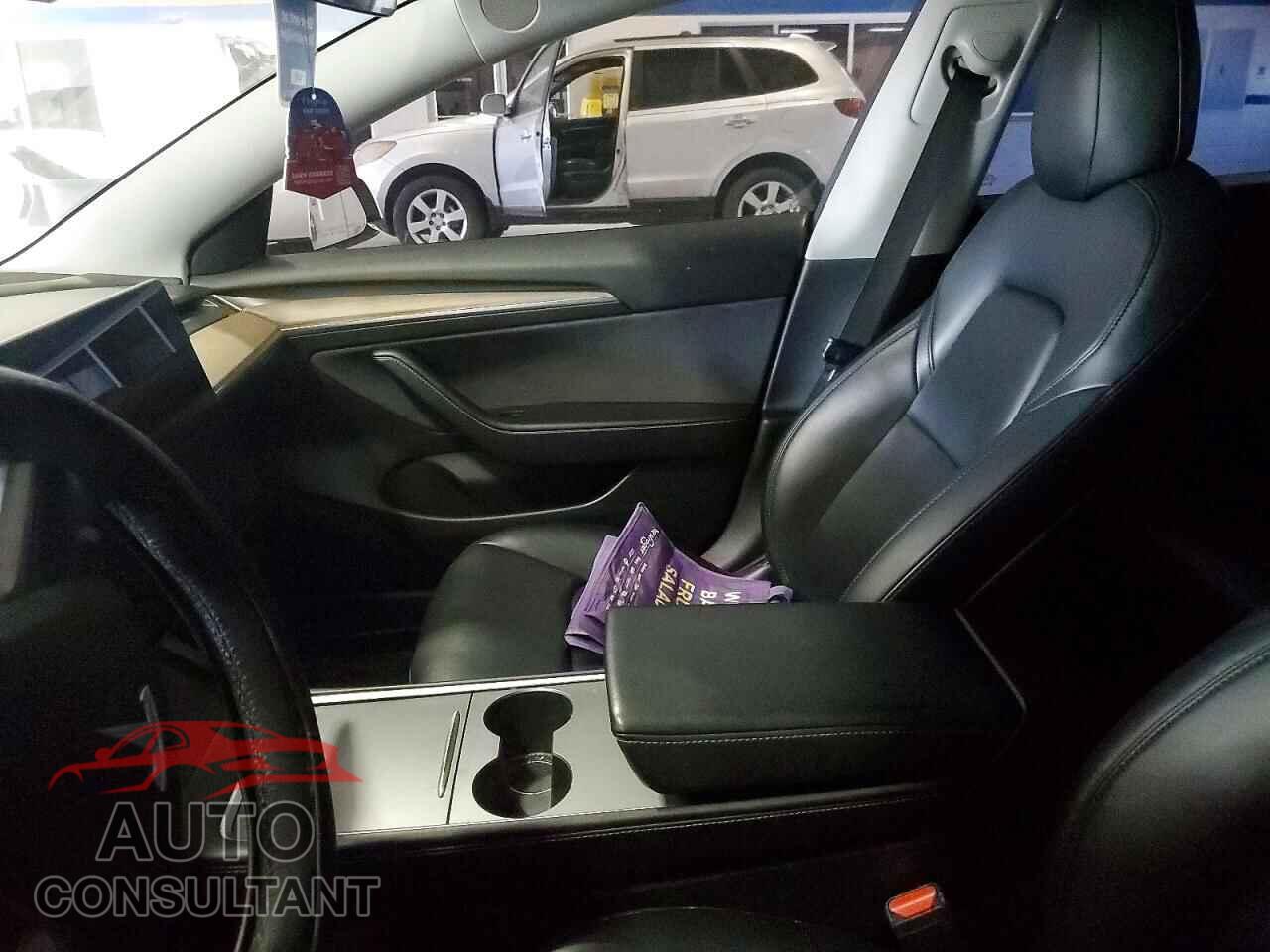 TESLA MODEL 3 2021 - 5YJ3E1EA6MF092812