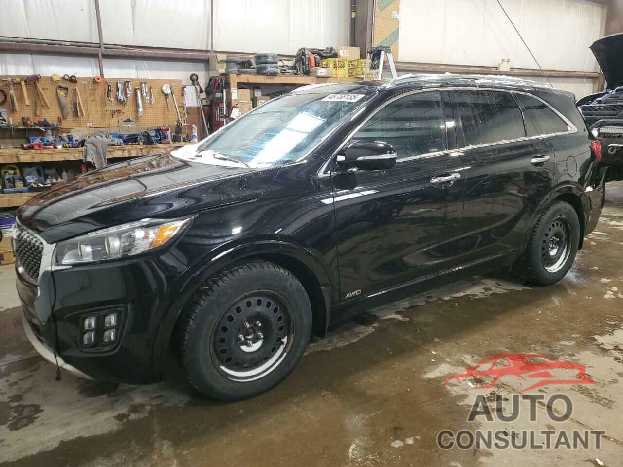 KIA SORENTO 2018 - 5XYPKDA16JG372025