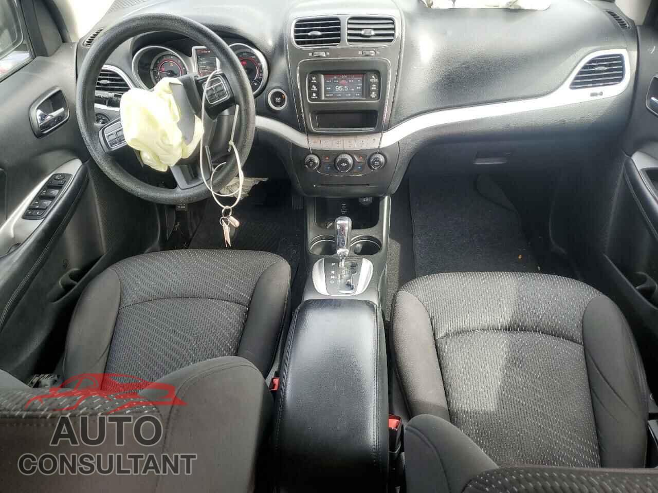 DODGE JOURNEY 2017 - 3C4PDCBG5HT510194