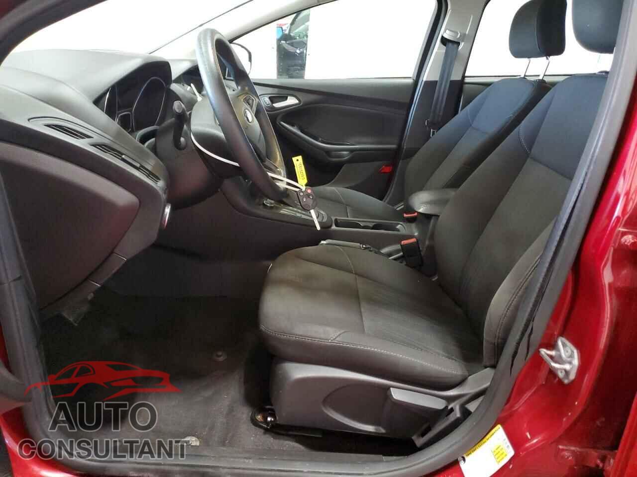 FORD FOCUS 2016 - 1FADP3F22GL265539