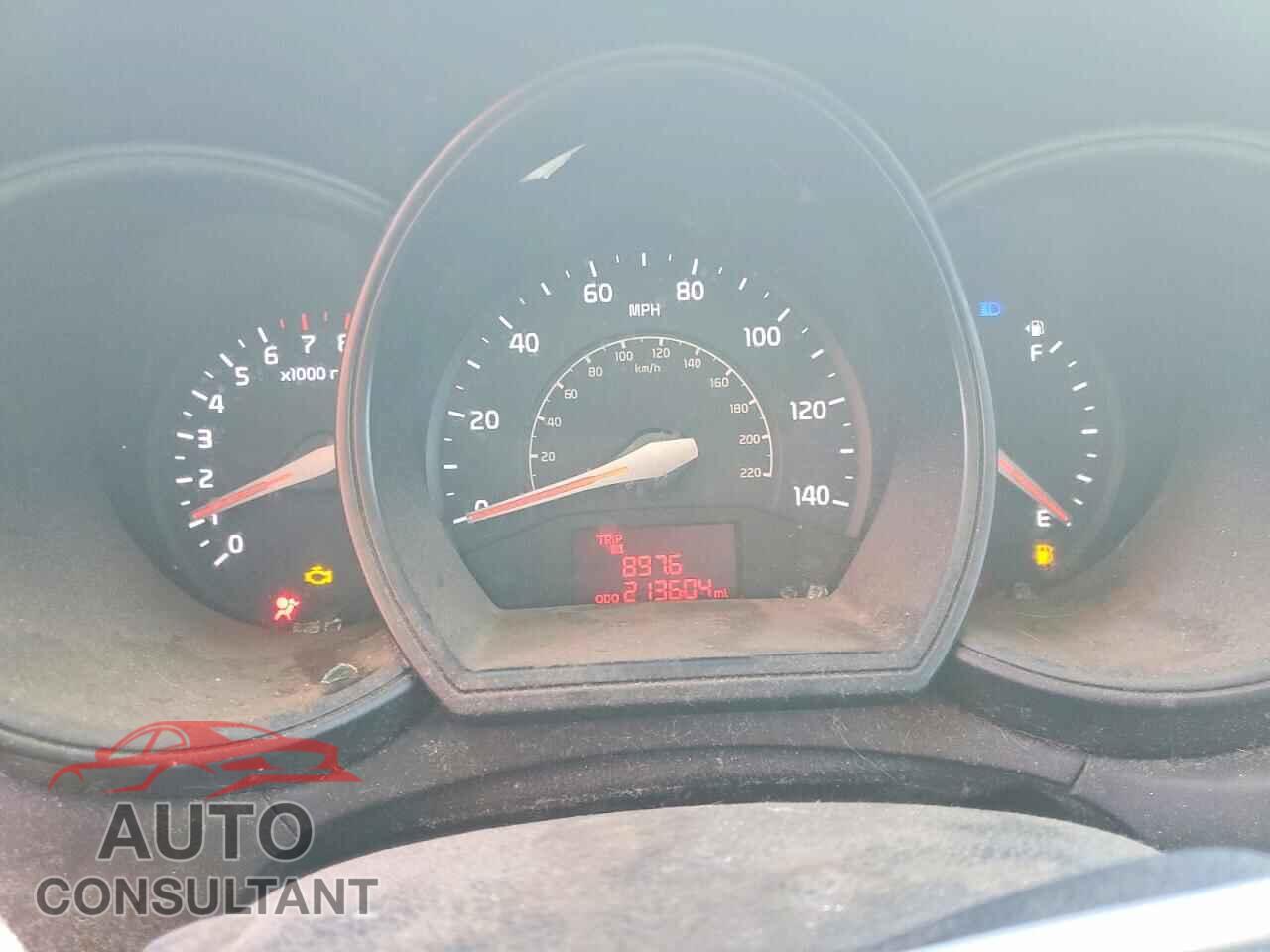KIA RIO 2013 - KNADM4A38D6309060