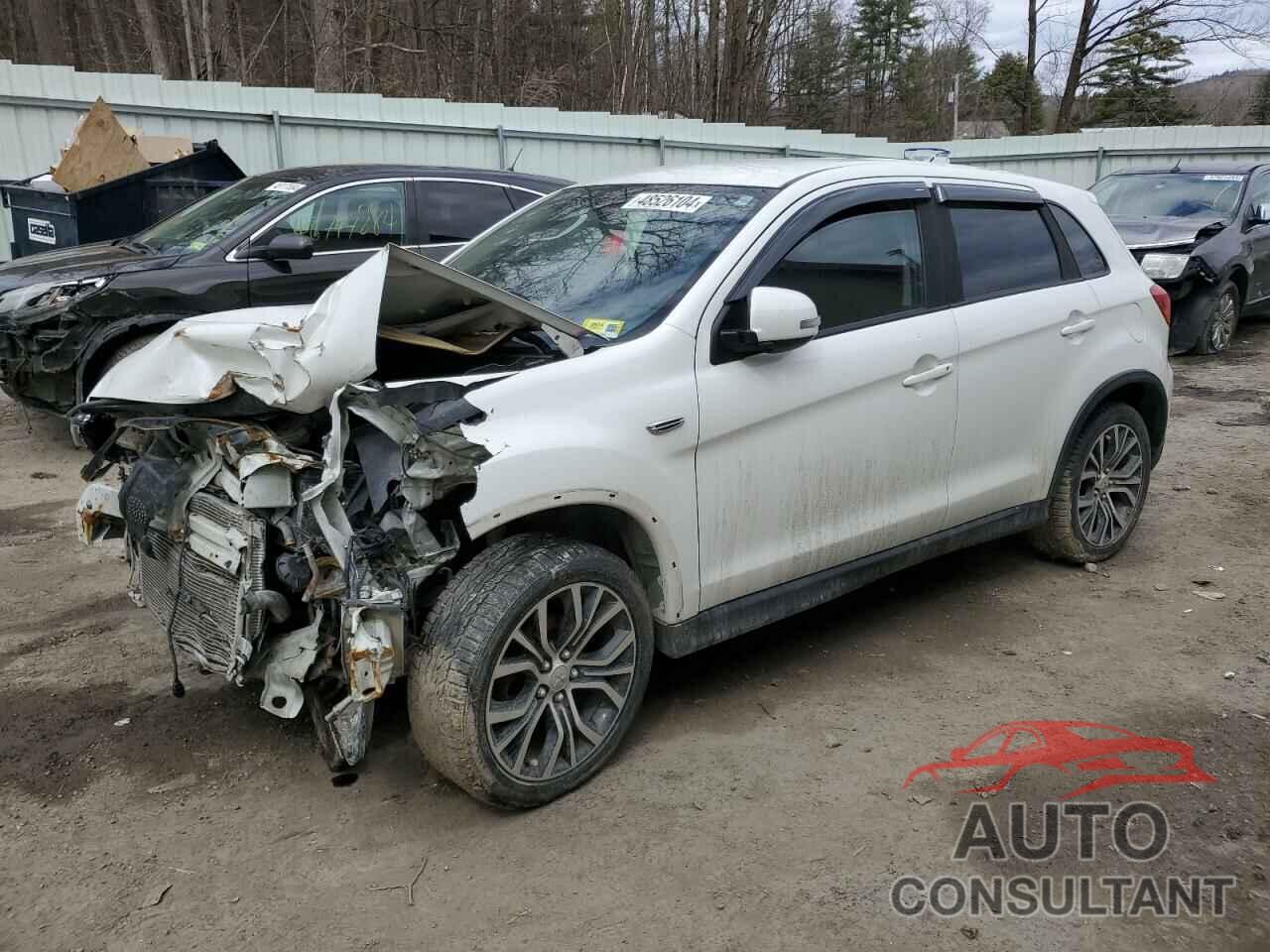 MITSUBISHI OUTLANDER 2018 - JA4AR3AU0JZ010807