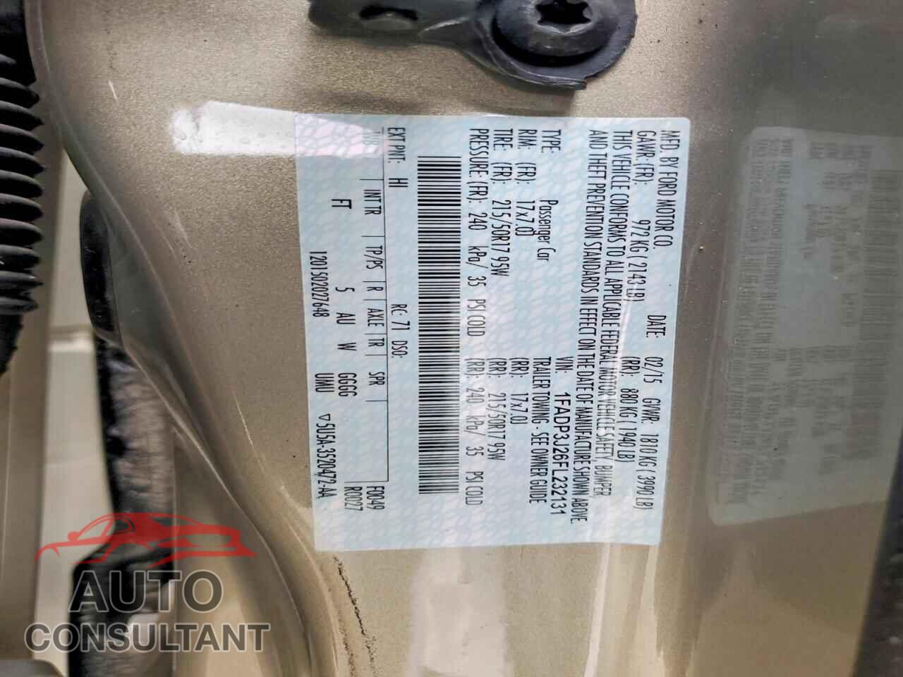 FORD FOCUS 2015 - 1FADP3J26FL232131