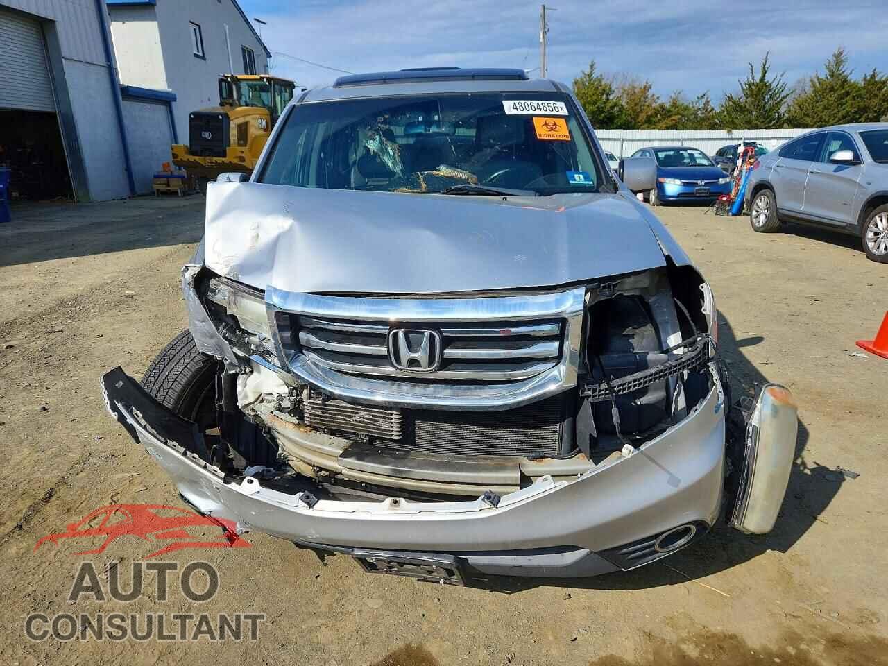 HONDA PILOT 2014 - 5FNYF4H64EB027020