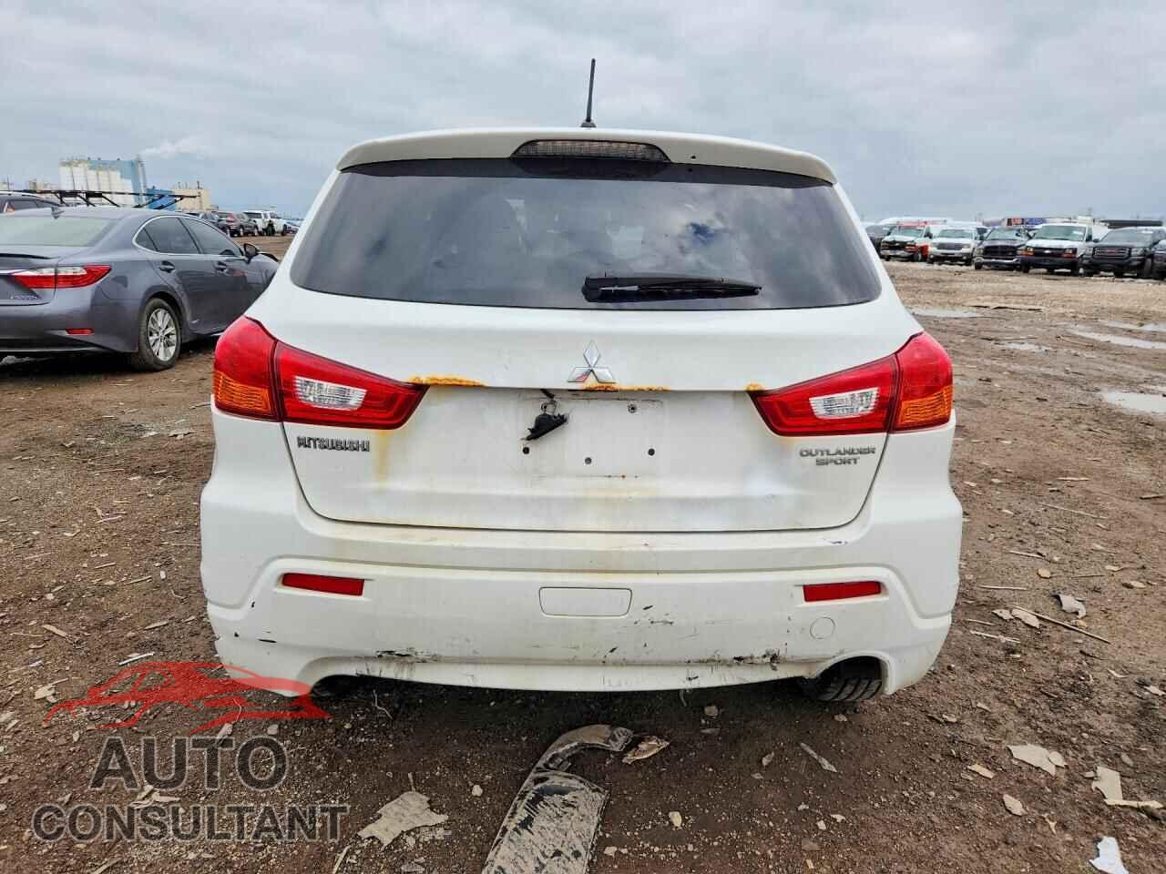 MITSUBISHI OUTLANDER 2012 - JA4AP3AU5CZ003134