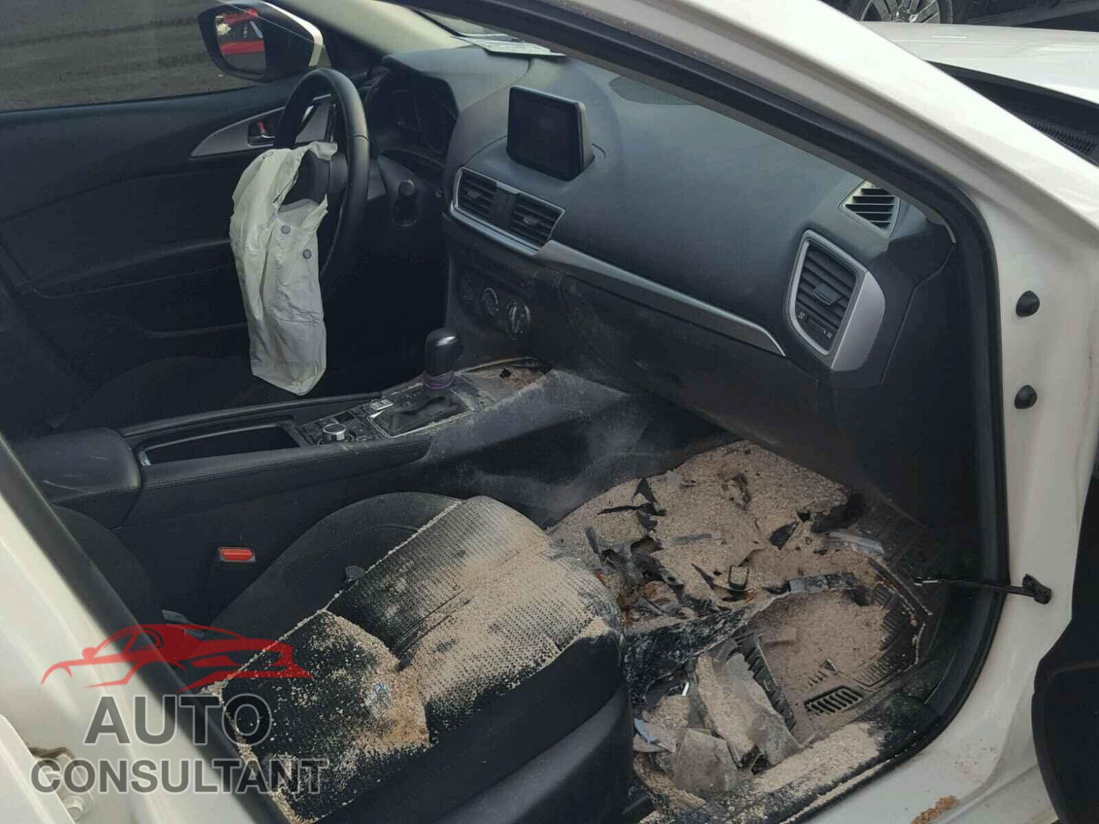 MAZDA 3 2017 - 3MZBN1V72HM124086