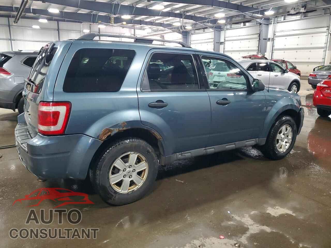 FORD ESCAPE 2011 - 1FMCU0D79BKA33395