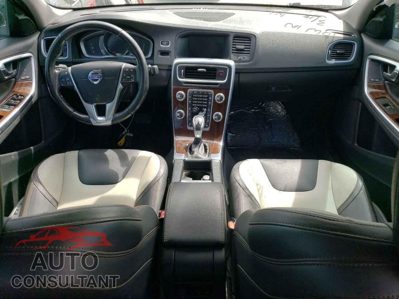 VOLVO S60 2016 - YV4612UM1G2000388