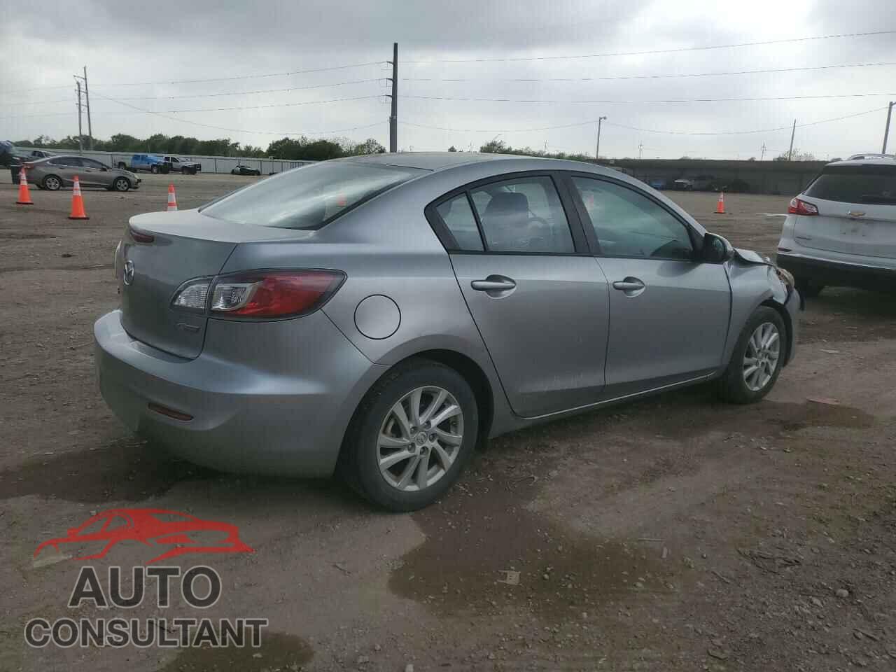 MAZDA 3 2012 - JM1BL1V84C1610681