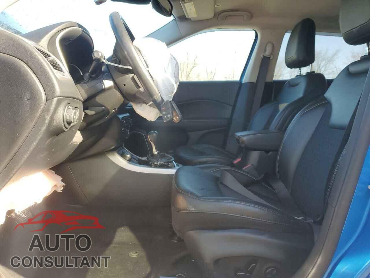 JEEP COMPASS 2019 - 3C4NJDBB0KT650669