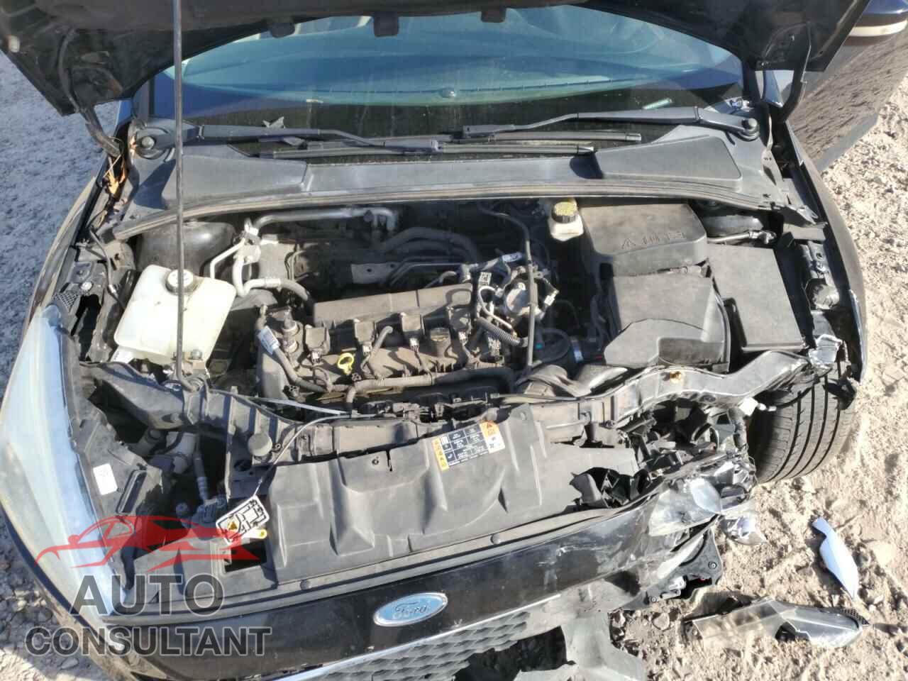 FORD FOCUS 2017 - 1FADP3F21HL234526