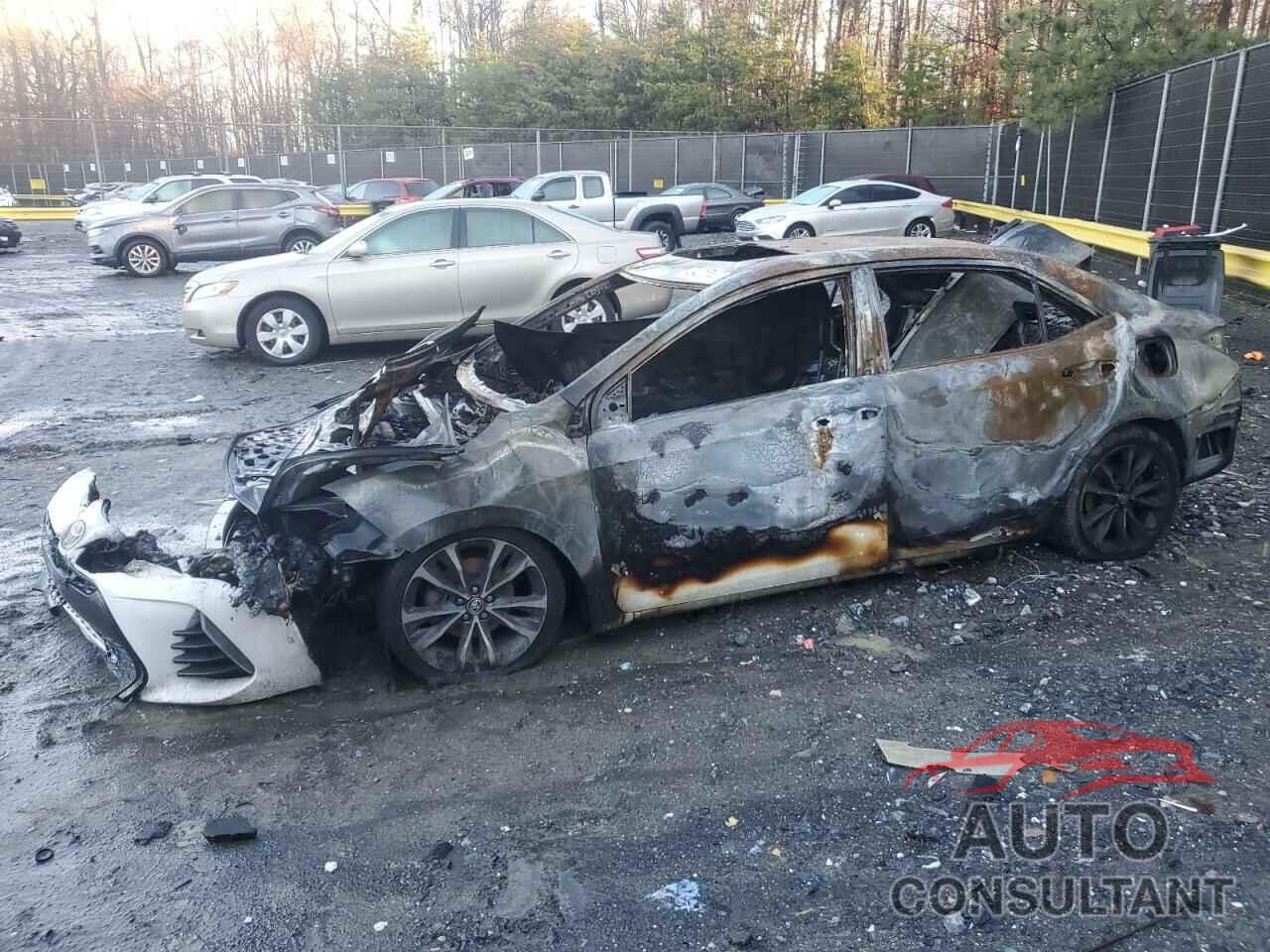 TOYOTA COROLLA 2018 - 2T1BURHE4JC062977