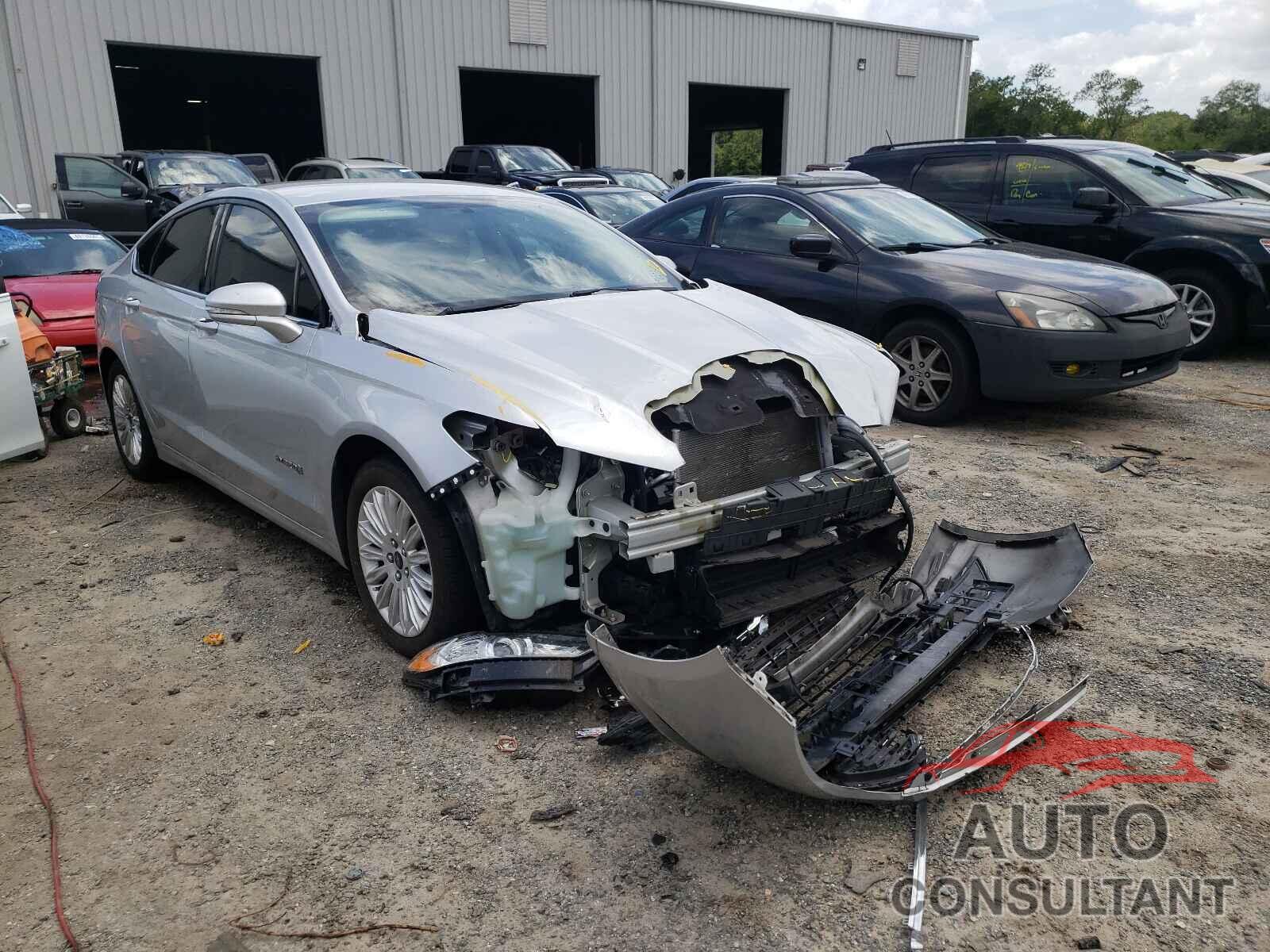 FORD FUSION 2016 - 3FA6P0LU3GR376681