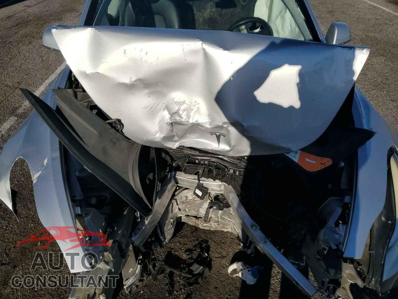 TESLA MODEL 3 2017 - 5YJ3E1EA0HF002494