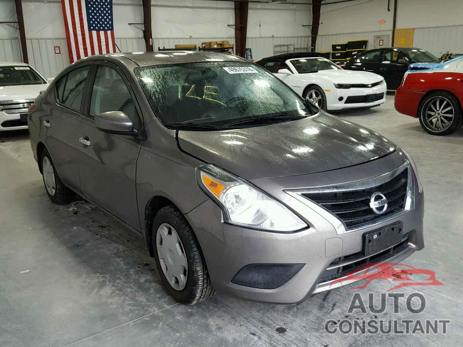 NISSAN VERSA 2015 - 3N1CN7AP9FL864031
