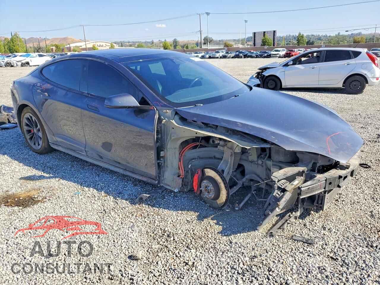 TESLA MODEL S 2018 - 5YJSA1E27JF242566